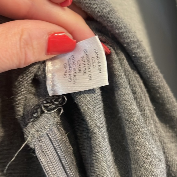 Crosby Black and‎ Gray Crew Neck Sweater Size L - Picture 3 of 6